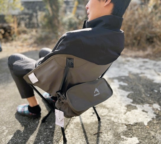 辛口本音レビュー ワークマンのコンパクトローチェアは最初の組み立てが大変すぎ20分悪戦苦闘– ろんキャン