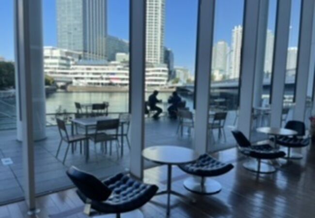 Starbucks Coffee 日産グローバル本社ギャラリー店 神奈川県 こころから