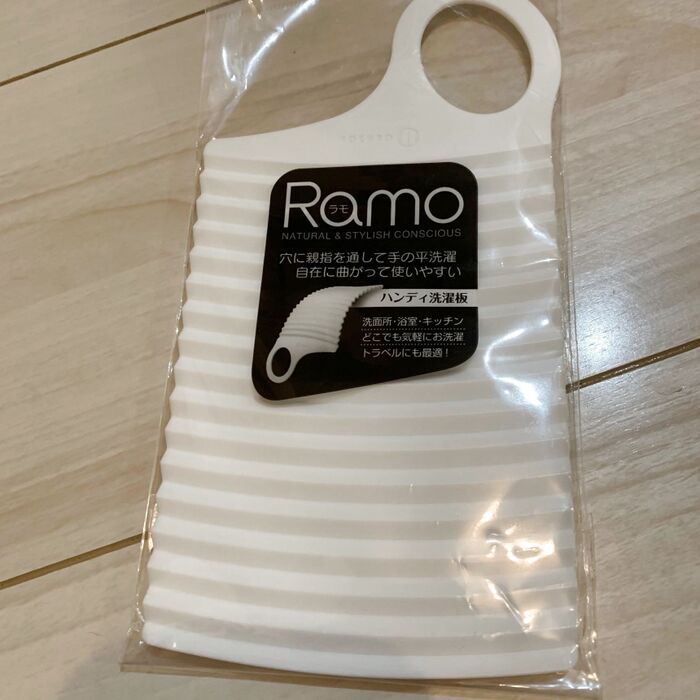 楽天市場 持ち手付ミニ洗濯板 7.4×9.4×高さ2.5cm100円ショップ 100円均一 100均一 100均:100円雑貨＆日用品卸-BABABA