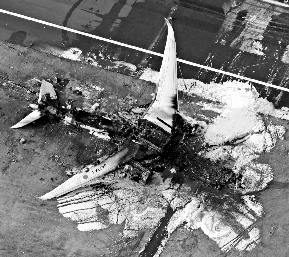 日航ジャンボ機墜落 御巣鷹事故、航跡をたどる：日本経済新聞