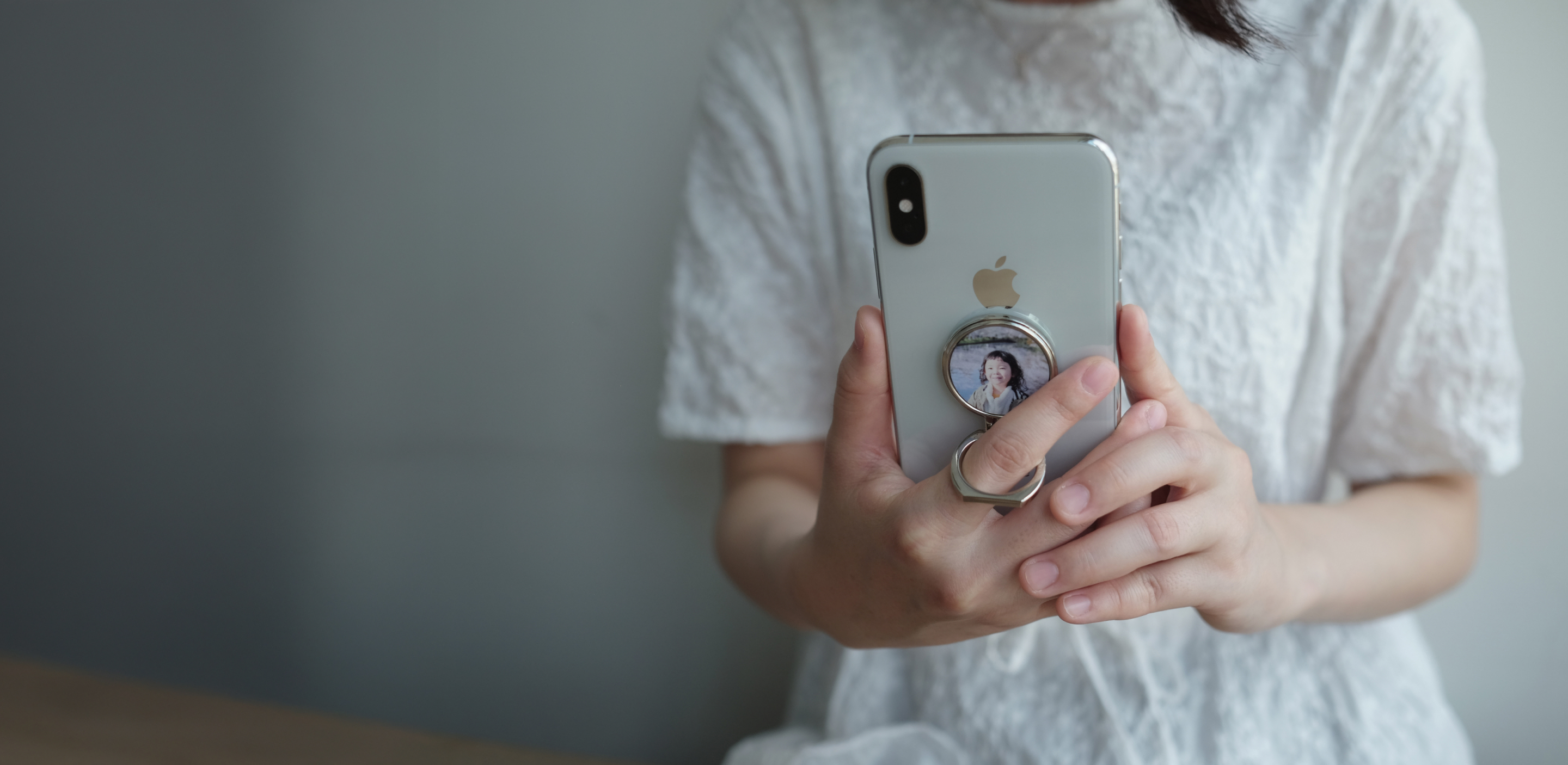 業界最安 スマホグリップのオリジナルを1個から作成・印刷作り方簡単。自作でオリジナルスマホグリップが作れるME-Q メーク