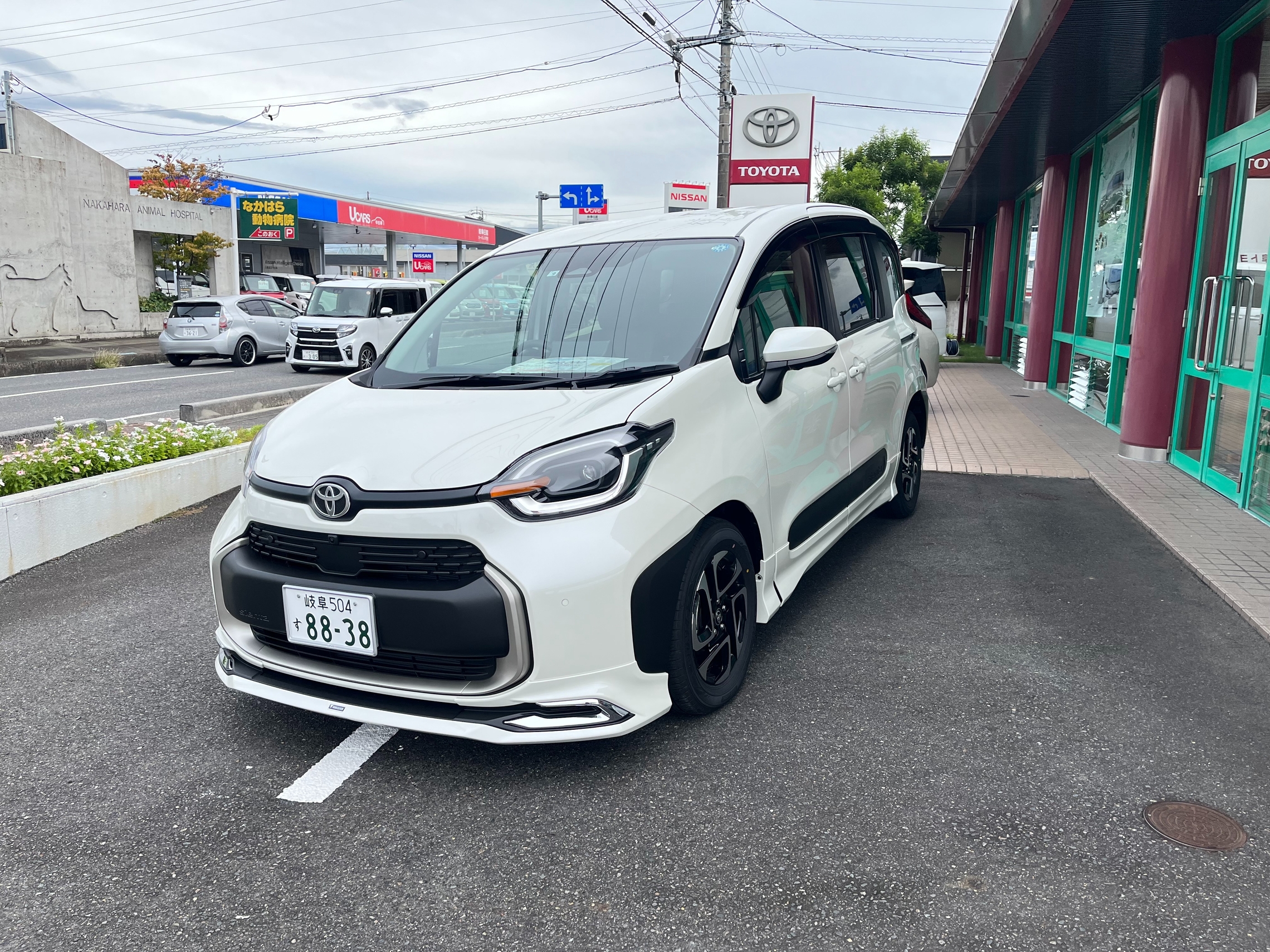 シエンタ 1.5 Z ROWENコンプリート 全周囲カメラ 両側電動 神奈川 の中古車詳細中古車なら カーセンサーnet