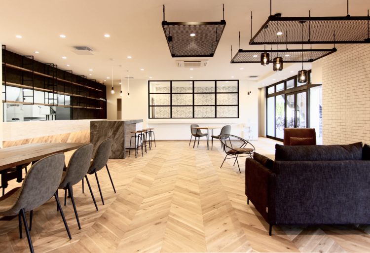 2025年版おしゃれなオフィス20選！最新トレンドは「チーム単位での活動促進」 オフィスコラム株式会社オリバー Place2.5