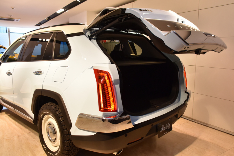 光岡自動車のSUVモデルのバディに特別仕様車の「バディMJスタイル」を設定 - カー・アンド・ドライバーonlineCAR and DRIVER