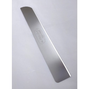 Amazon.co.jp: デデ アルベルト ロディジャーノ ラスパドゥーラ 200g イタリア産 冷蔵 : 食品・飲料・お酒