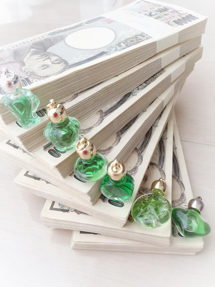 お金を強力に引き寄せるためのブードゥー人形 緑 お金を強力に引き寄せ！ブードゥ