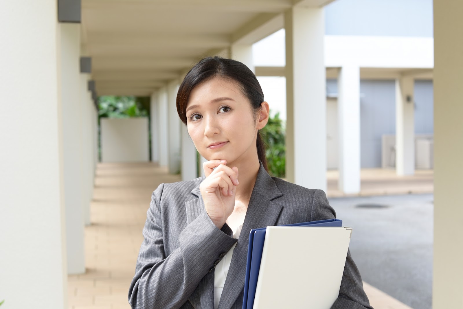 政治家の発言が異次元にズレまくってる件を取り上げてみたよ。 今年4月に統一地方選っていう選挙があるんだけど、どうせ選挙に行っても変わらないって思っちゃってる人も多いよね。わかるでも実はこういう女性や子どもやマイノリティにやさしくない政治を変え