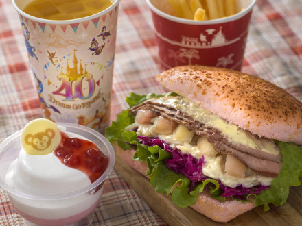 必見 この方法でS席を勝ち取りました ダッフィー＆フレンズのワンダフル・フレンドシップ- YouTube