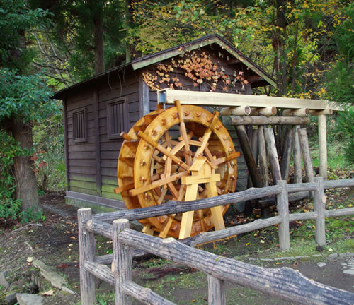 八王子の公園 湧水巡り11 片倉城址公園 前編: 八王子見て歩記