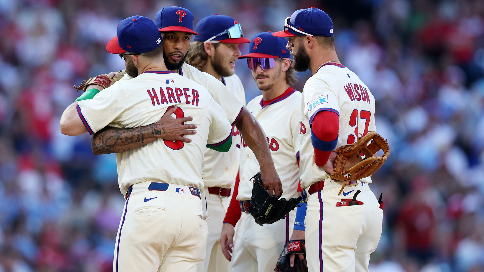 ピッツバーグ·パイレーツからノンテンダー放出された外野手ブライアン·デラ·クルーズ27 が新しいチームを訪れた。アトランタ·ブレーブスは現地時間で15日、デラクルーズと1年契約に合意したと発表した。- MK