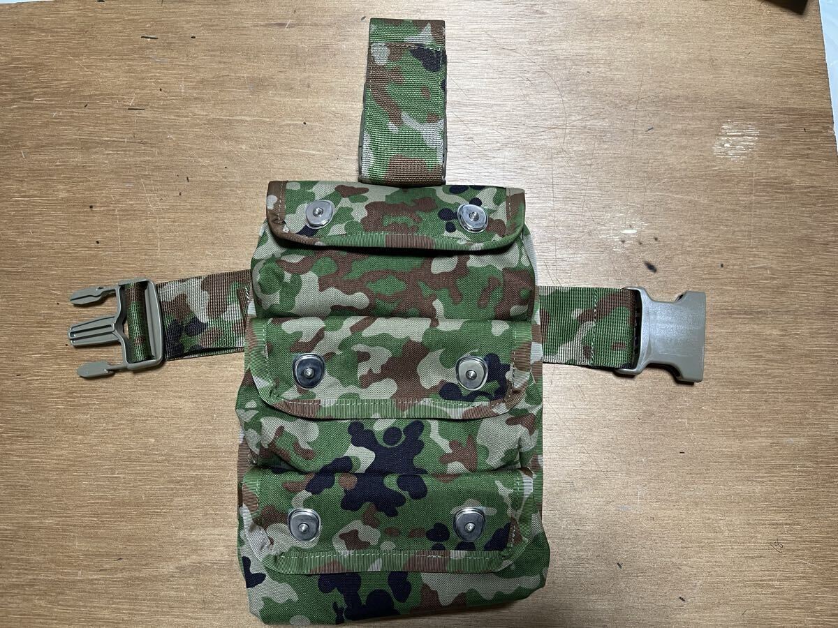 楽天市場 自衛隊グッズ 手榴弾型キー＆コインケース 陸自迷彩 : ブルーポート 楽天市場店