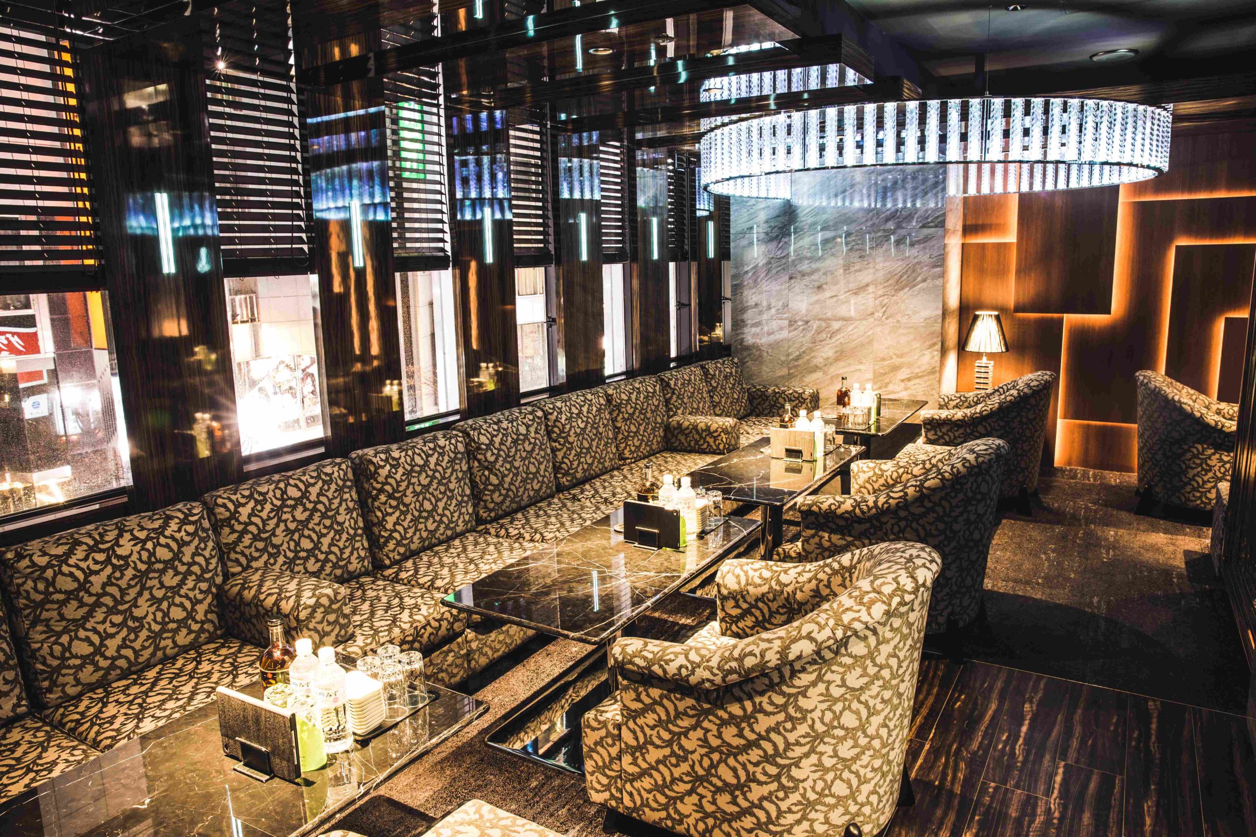 BARCELONA Fillia - すすきのの求人情報ニュークラブ求人・バイトなら体入ドットコム 北海道