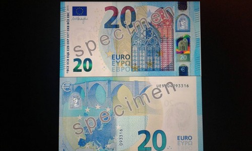 欧州中銀、新５０ユーロ紙幣を披露 偽造防止技術駆使 - CNN.co.jp