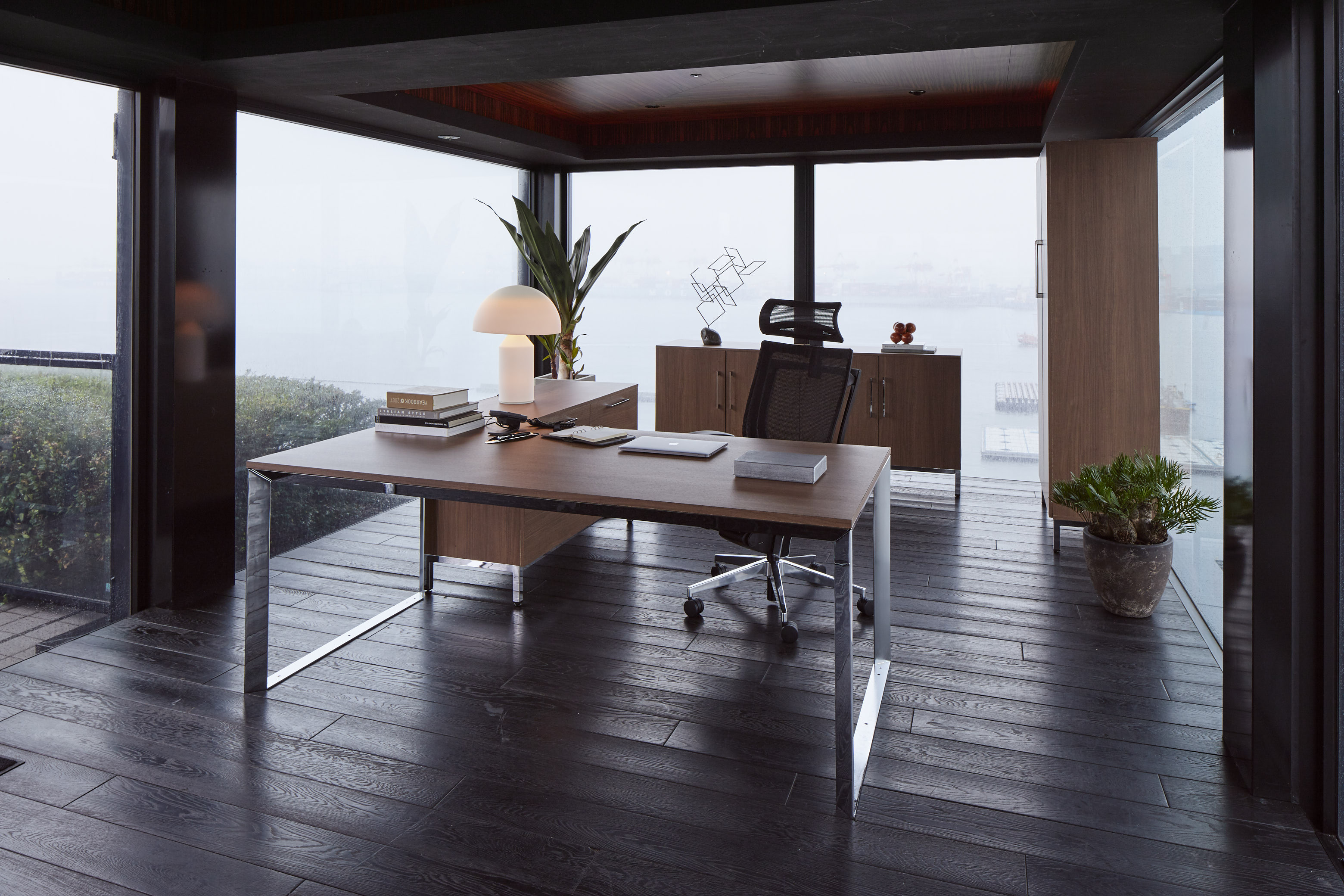 社長室のレイアウトのポイントとは？おすすめの配置や家具も解説 2025年最新版 PRONIアイミツ