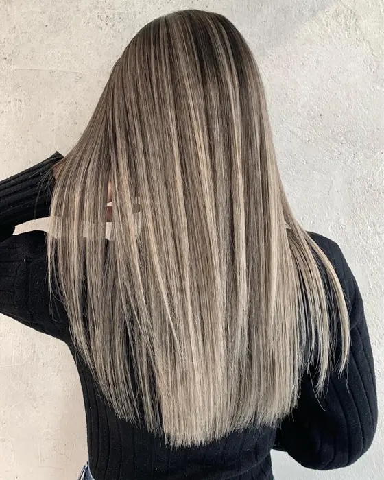 トレンドのローライトは嬉しいメリット満載！ハイライトとの違いやおすすめの入れ方を紹介styleLog スタイルログ