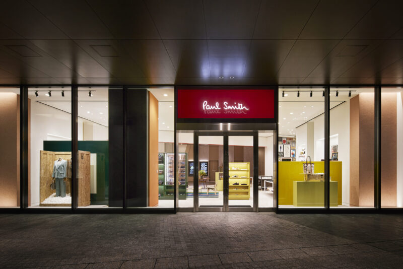 スーツの「メイド トゥ メジャー」も開始！大阪エリア初の メンズ旗艦店、ポール・スミス大阪店が心斎橋に誕生