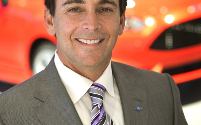 フォード役員専用カラー。レースカー「LM GTE」と同じカラーリングのフォードGTがラインオフ - Life in the FAST LANE