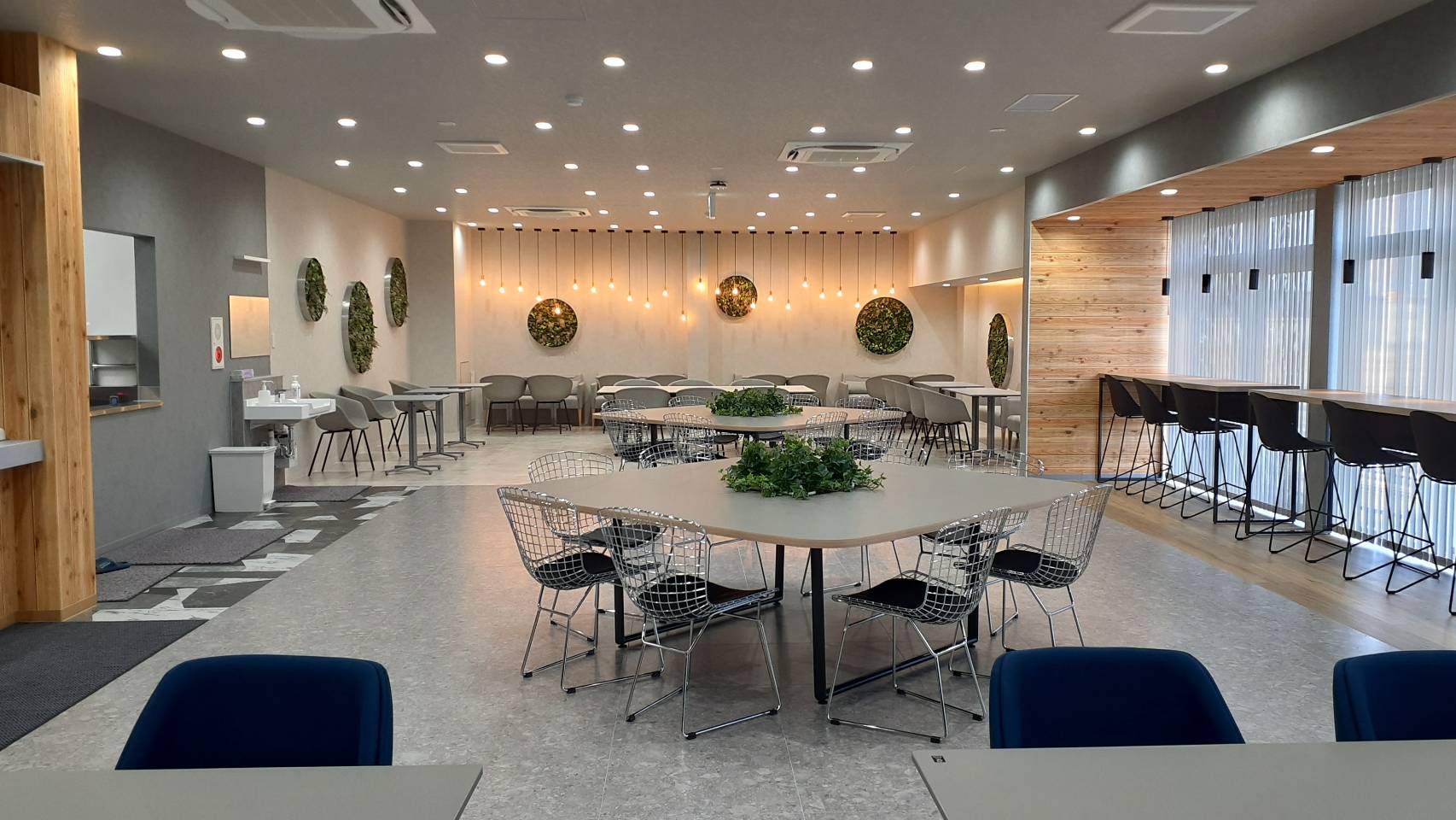 カフェテリア 社員食堂オフィスデザイン・レイアウト事例WORKPLACE DESIGN - ワークプレイスデザイン事例株式会社ヴィス