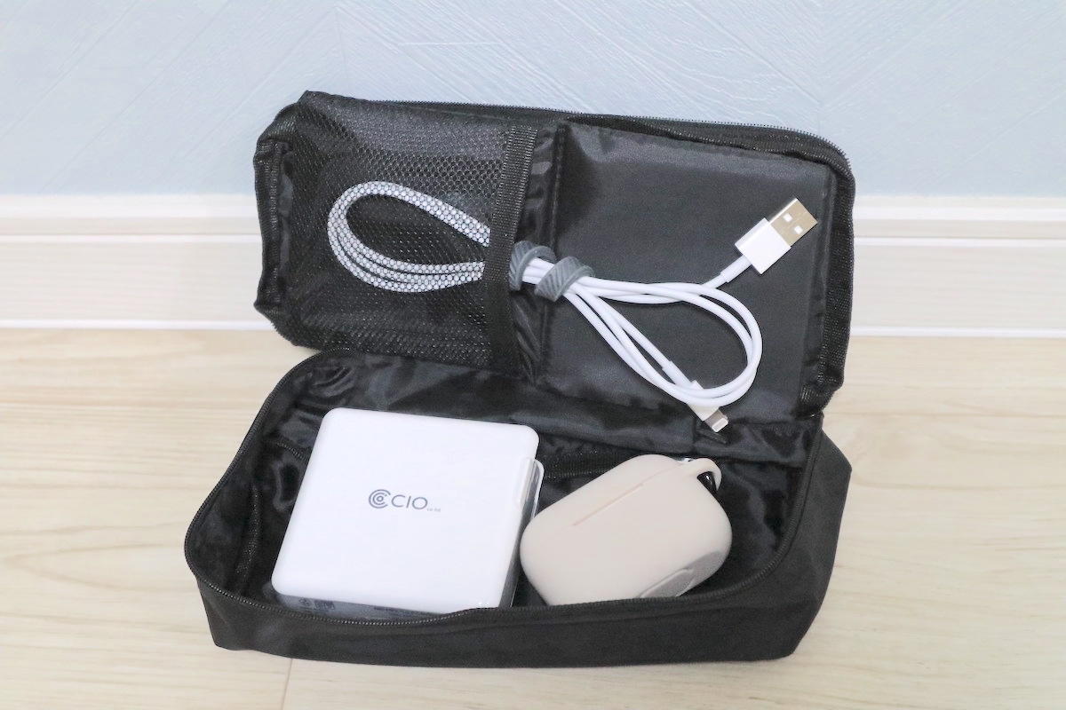 100均検証 スリコとダイソーの「防滴スマホケース」を比較してみたロケットニュース24