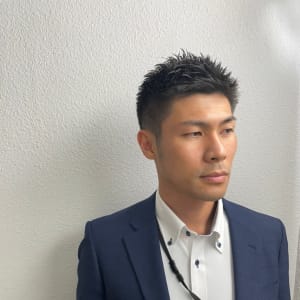 ヨシザワ人形町 30代40代ビジネスツーブロックショートヘアスタイル人形町、水天宮前の理容室、床屋 HAIR&GROOMINGYOSHIZAWA Inc ヨシザワインク