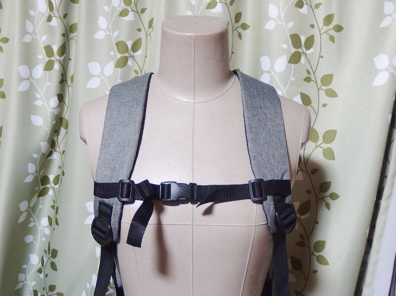 売り場 ダイソーで買った肩ずれ防止ベルト。なで肩民のストレス解消してくれるくらしとふわっと100均ブログ