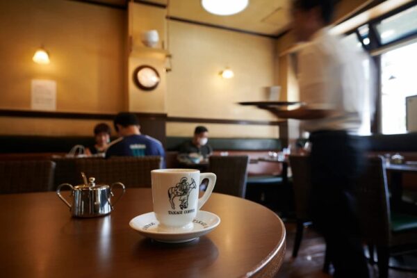 2025年最新！ 新宿のカフェで喫煙可能なおすすめ25店 - Rettyまとめ