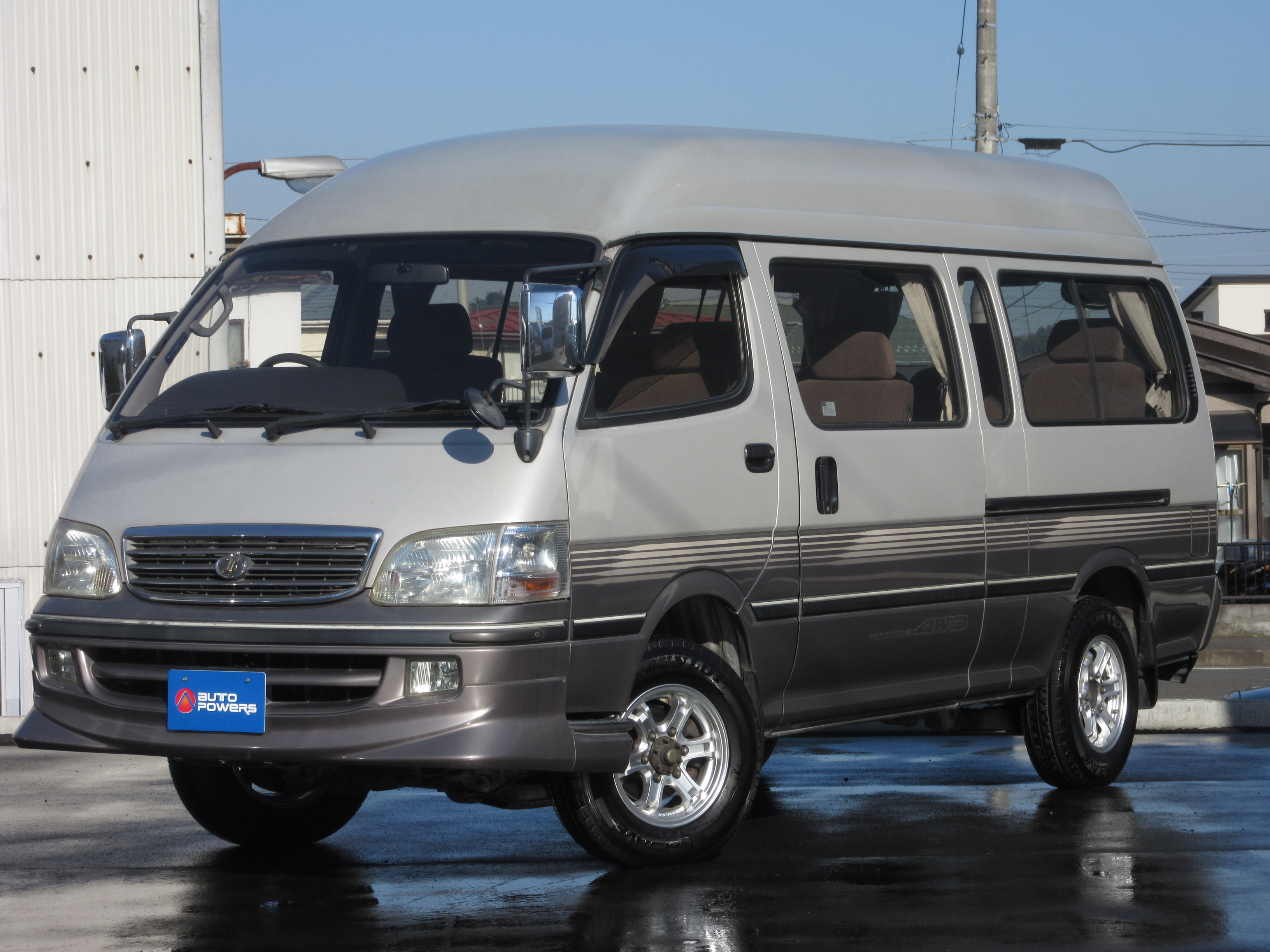 ハイエース100系 シュノーケル グランドキャビンで使用 ハイエース100系シュノーケルグランドキャビンで使用