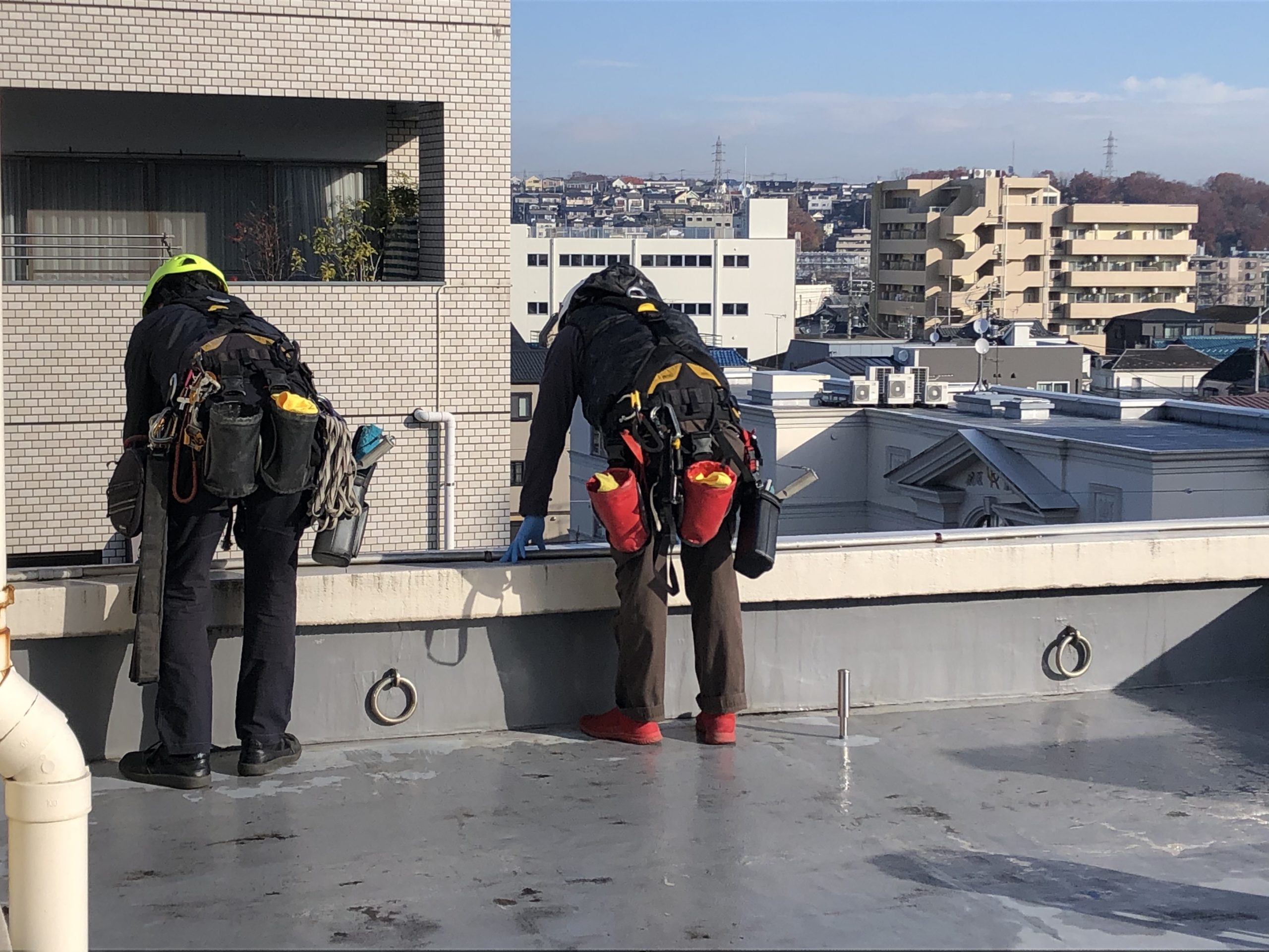 高層ビルの窓清掃 25722001476 の写真・イラスト素材アマナイメージズ