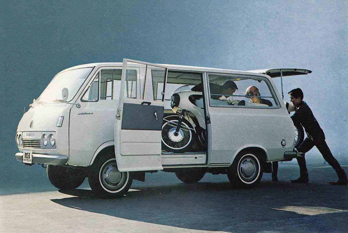 Takara Tomy - トミカ トヨタ 初代ハイエース 宅配便 デリバリーバン日本製の通販 by pusurou'sshopタカラトミーならラクマ