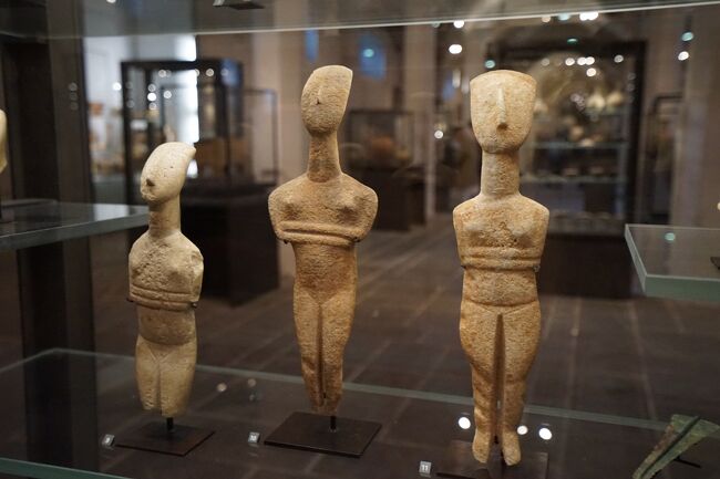 三菱一号館美術館再開館記念としてロートレックとソフィ・カル展開催Numero TOKYO