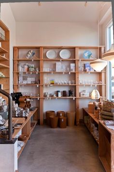 什器とは？店舗における選び方や購入とレンタルのメリットを解説