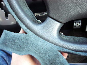 オーダーレザー ステアリング ステアリングの革の張り替え