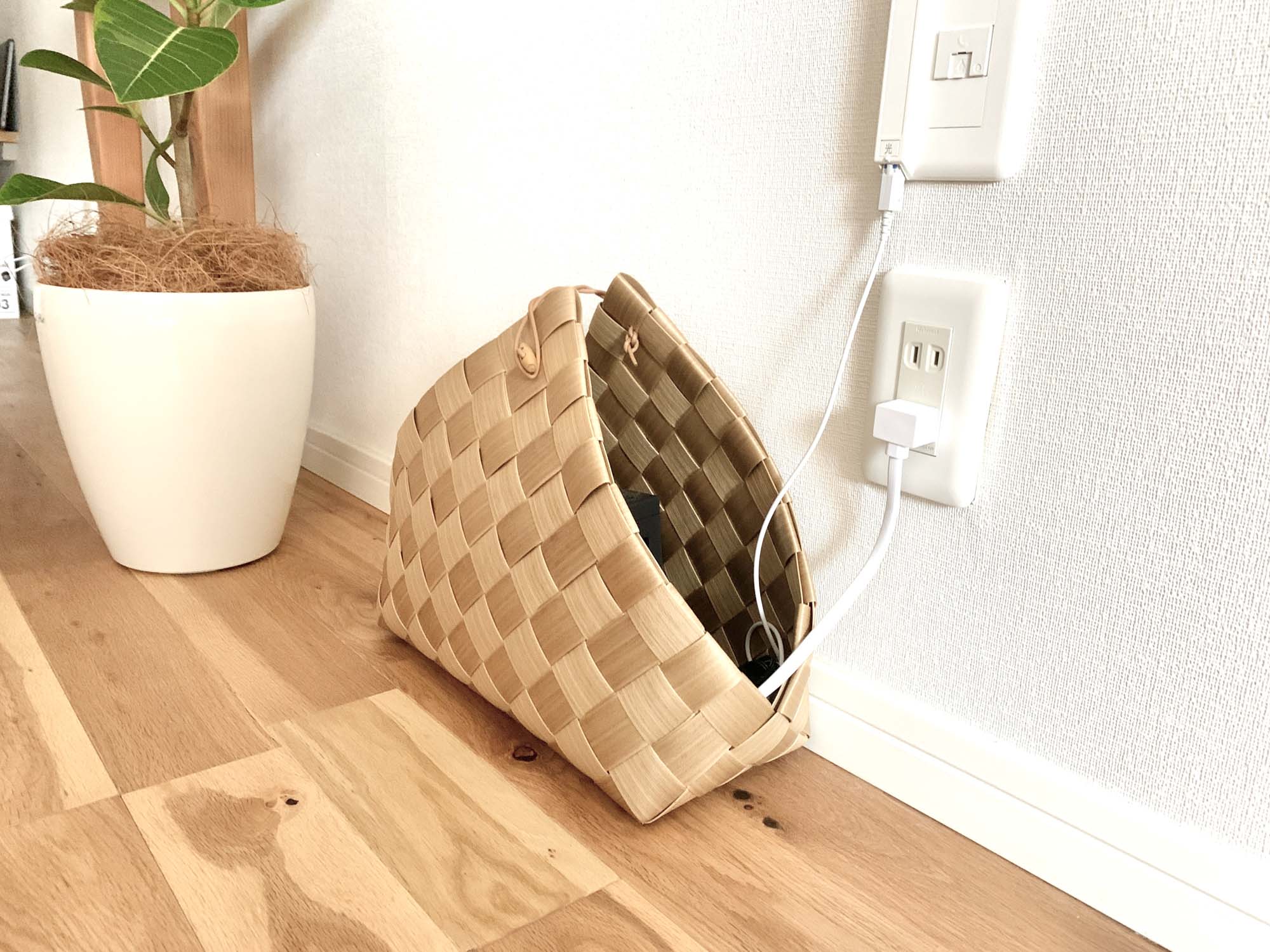 プロジェクターの配線を隠す方法2024 年のリアルなLemon8ユーザー体験