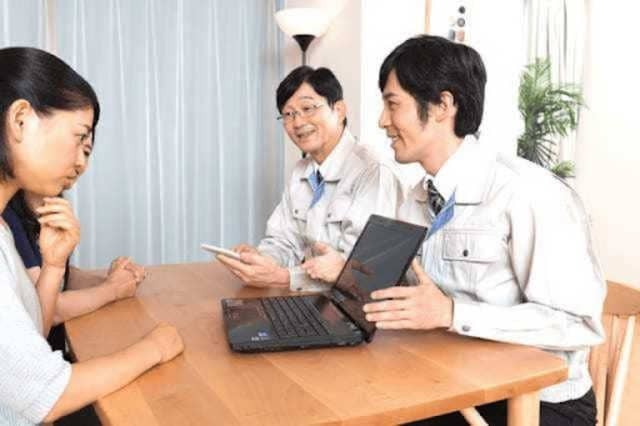 家具塗装乾漆調仕上 エンボス ウレタン塗装の対応可能です！株式会社山本木材工業