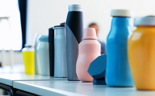 パッケージデザイナーってどんな仕事？「商品の顔」を作る人たちの素顔 - フリーランス 副業 業務委託 案件獲得メディア WorkshipMAGAZINE