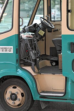 クイックデリバリーをDIYして最強のキャンピングカー作ります！ 買ったままの現状紹介