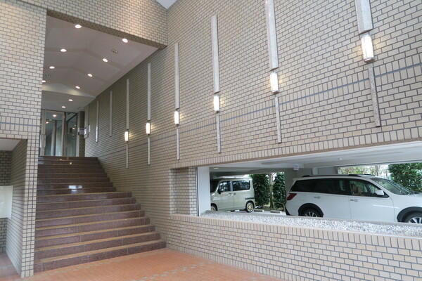 ソ連軍＆ロシア軍グッズにも、歴史や文化があるロシア モノ・コト図鑑 ～リャビーナ 公式ブログ～