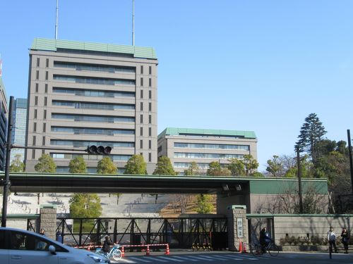 市場化テスト」で担当会社が混乱か――赤字必至の防衛省警備請負週刊金曜日オンライン