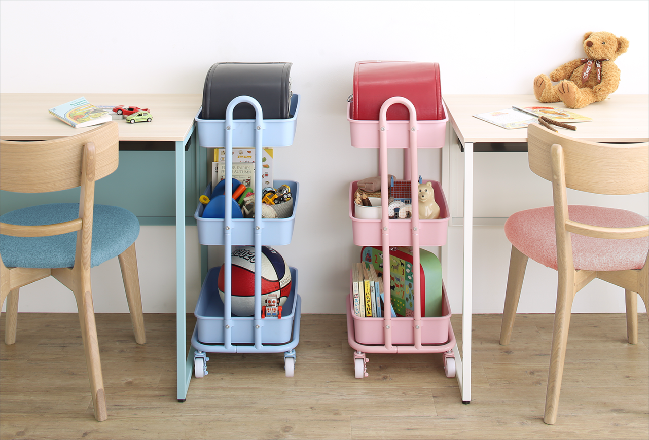 カバン置き場は定位置が大切! 玄関リビングのおしゃれ収納20選