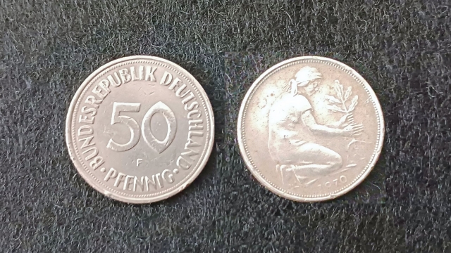 ドイツマルク紙幣硬貨買いますJHU下北沢の買いたい くださいの助け合いジモティ