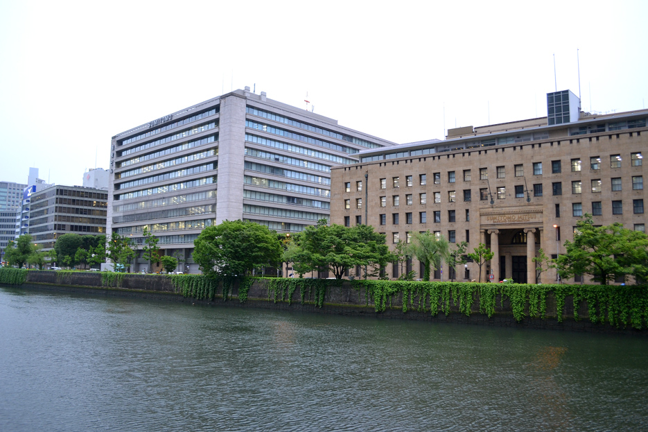重なり合う風の作る形｣ 住友電気工業株式会社 研究本館 ｢WinD Lab｣ モニュメント 