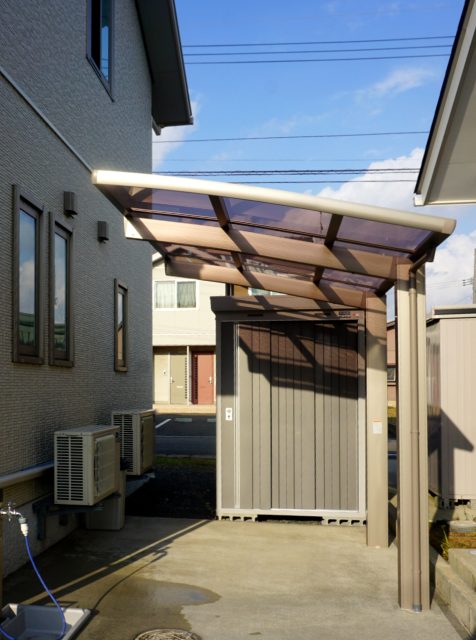 サイクルポートは後付けすべき？メリットとデメリットを解説新しい外構空間を作るならZOUS東京・千葉で外構工事・エクステリア工事