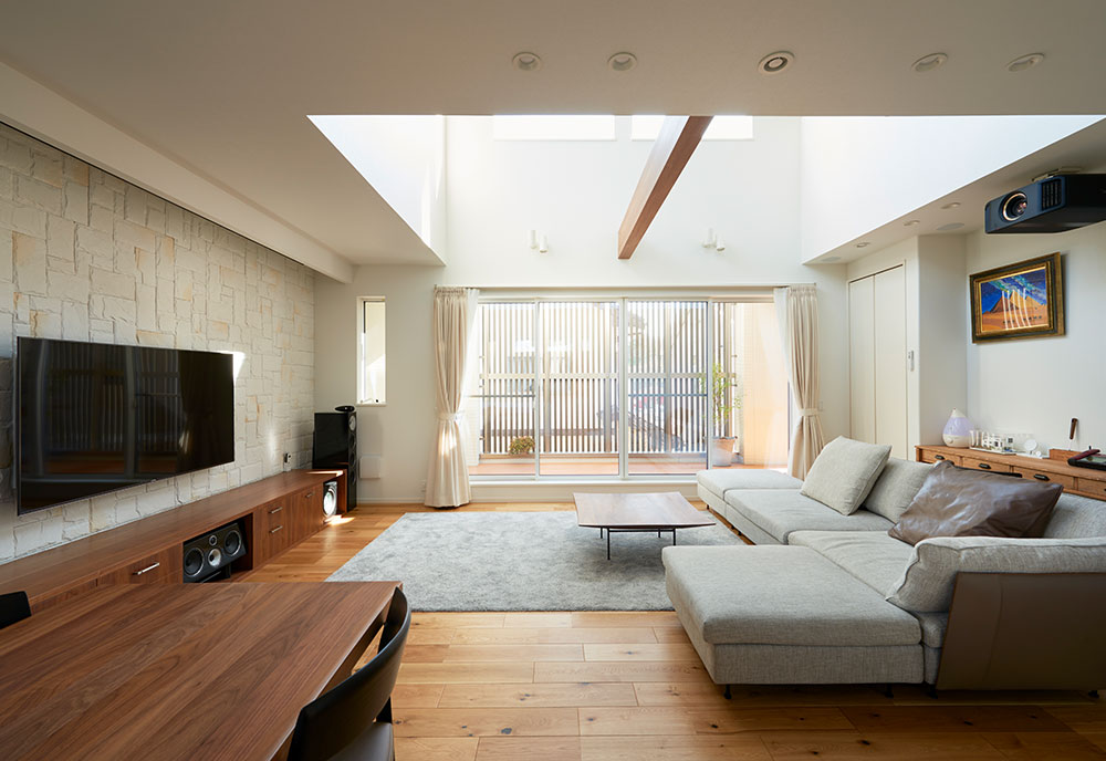 液晶テレビって窓際やカーテン付近に置くの駄目なんですか？自分はカー- Yahoo!知恵袋