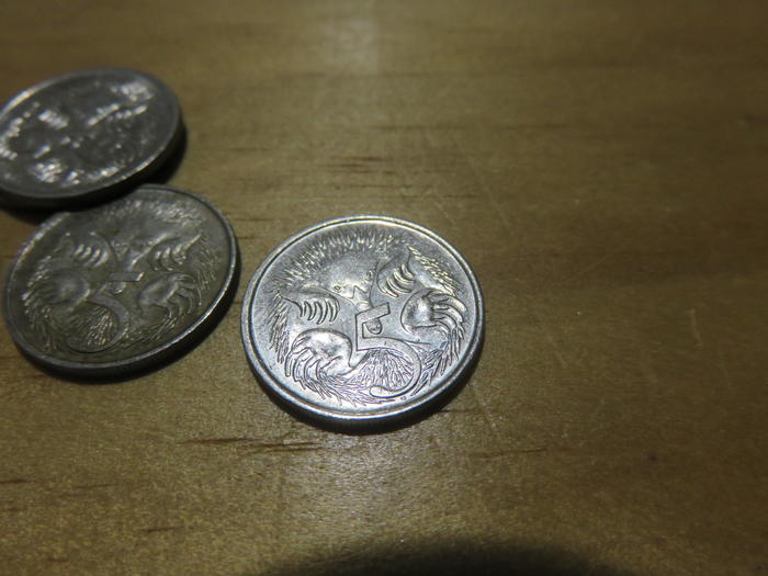 布製のお札、陶器の硬貨 世界のお金の素材いろいろ ２お金の歴史雑学コラムman@bowまなぼう