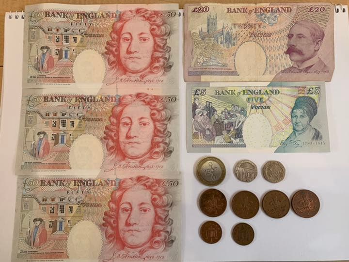 イギリス ポンド 旧紙幣 旧貨幣 113ポンド＋硬貨