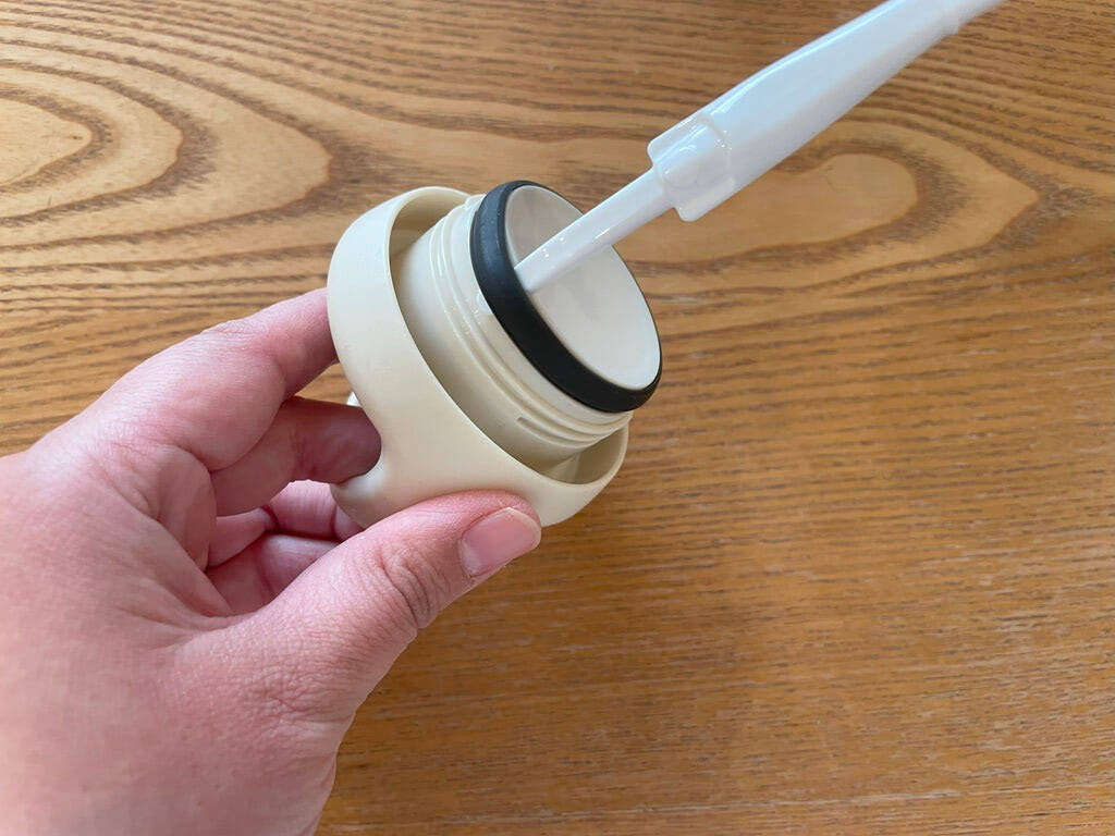 ダイソー パッキン付き「中身が見えるキャニスター」はスタッキング可能で密封性◎antenna アンテナ