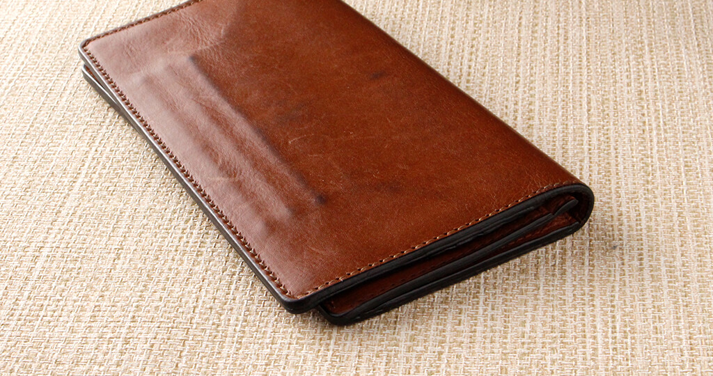 2025年の財布の買い替えに一番いい日はいつ？おすすめの開運日と買い替え時期の見極め方 – VIA DOAN ヴィア ドアン