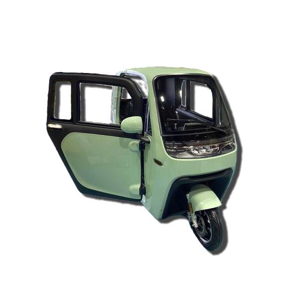 トライクじゃない「屋根付きバイク」特集！風防効果バツグンで、日差しや雨から身を守れる！ バイクブロス・マガジンズ