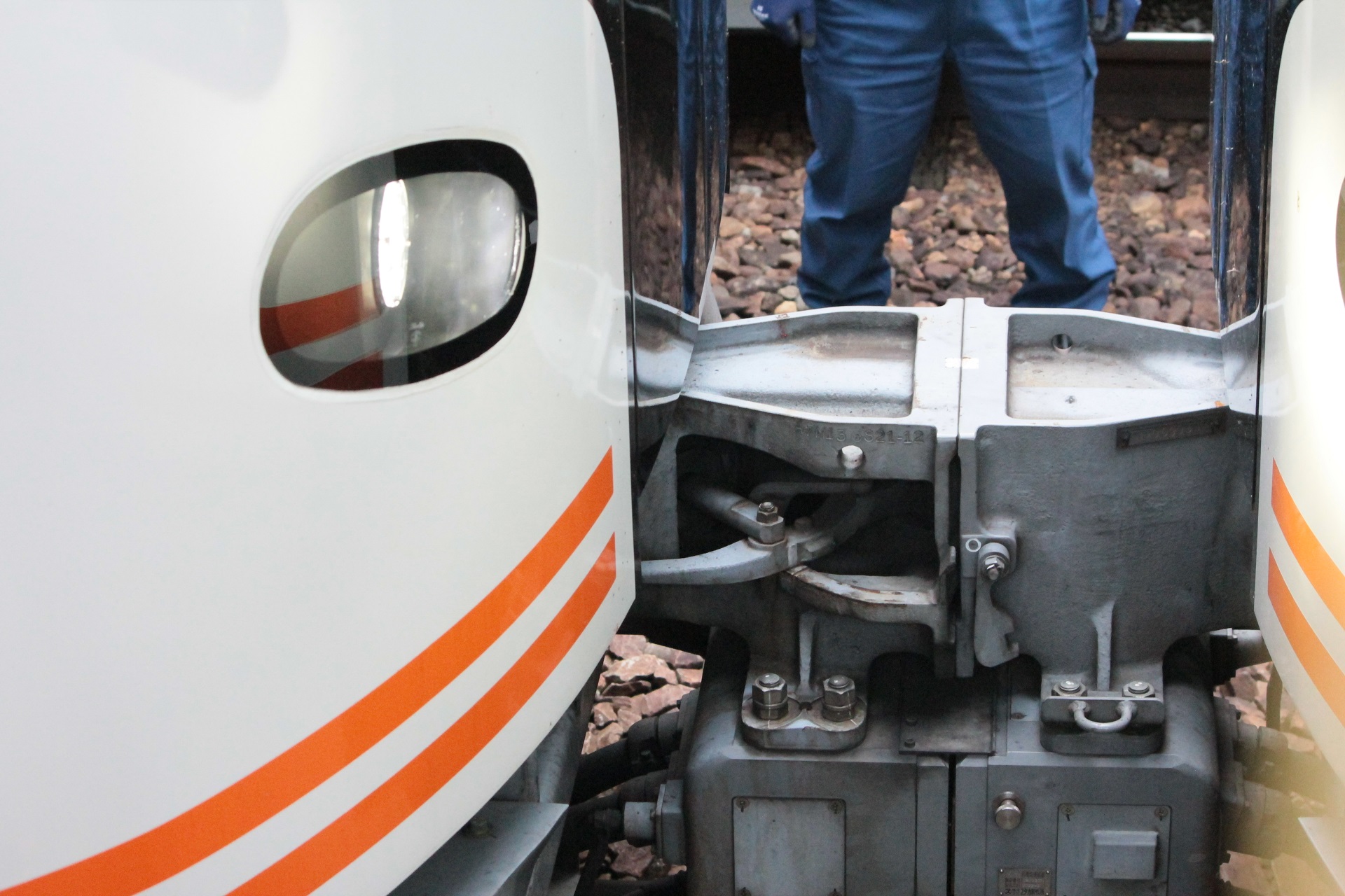 ネジ式連結器の知られざる真実: TransPacific Railroad