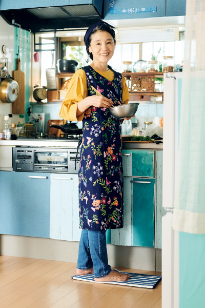 年金は月に5万円」73歳ブロガーの食費は月に1万円、“ガマンはしない”老後の不安を跳ね返すプチプラ生活週刊女性PRIME